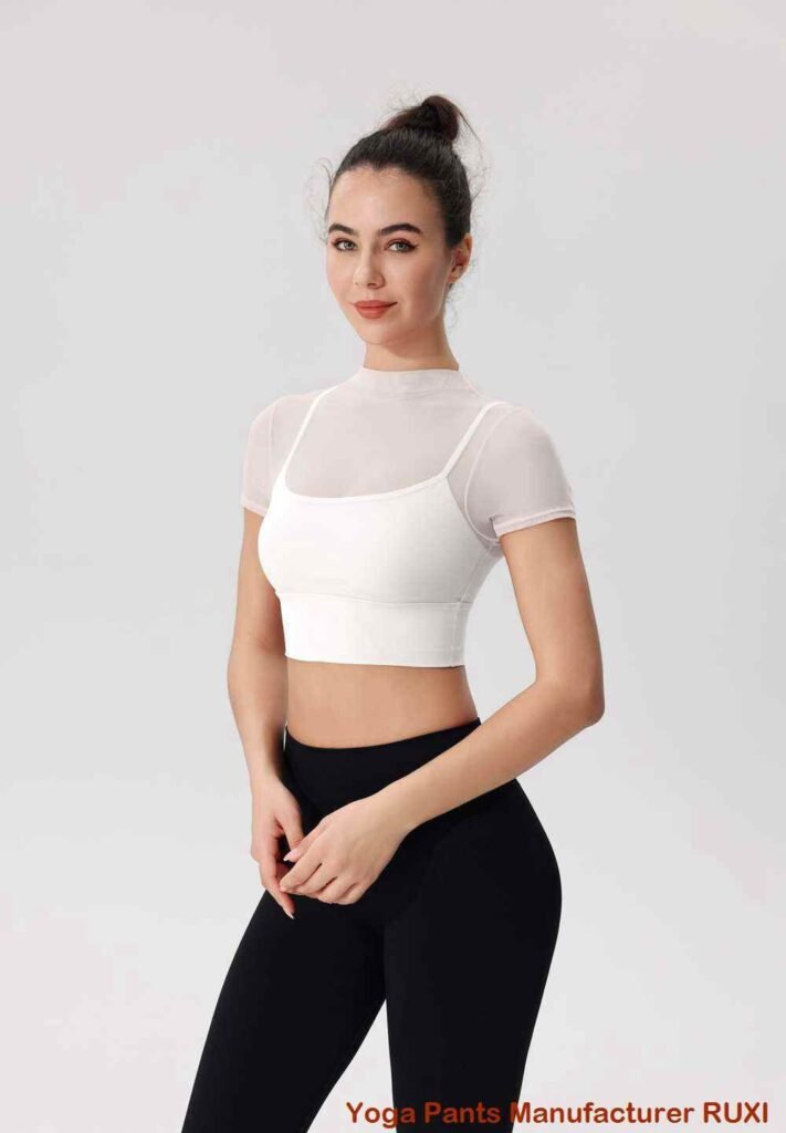 әйелдер қызыл гольф шорттары